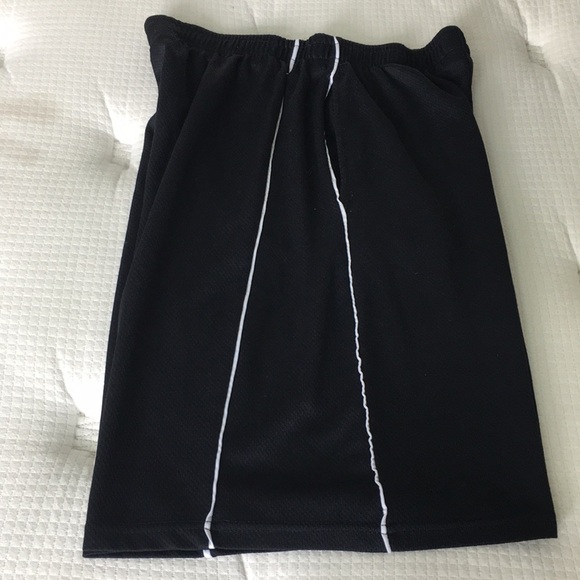 Men Reebok Basketball Shorts size M - Picture 3 of 5